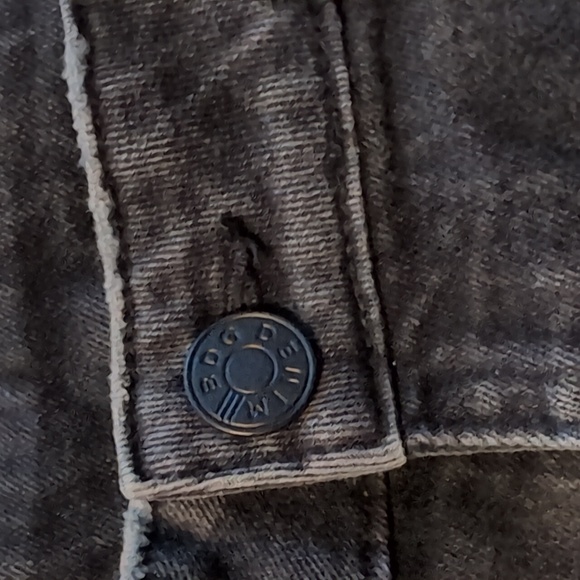 BDG High Waisted Short Shorts - 30 - Picture 2 of 4